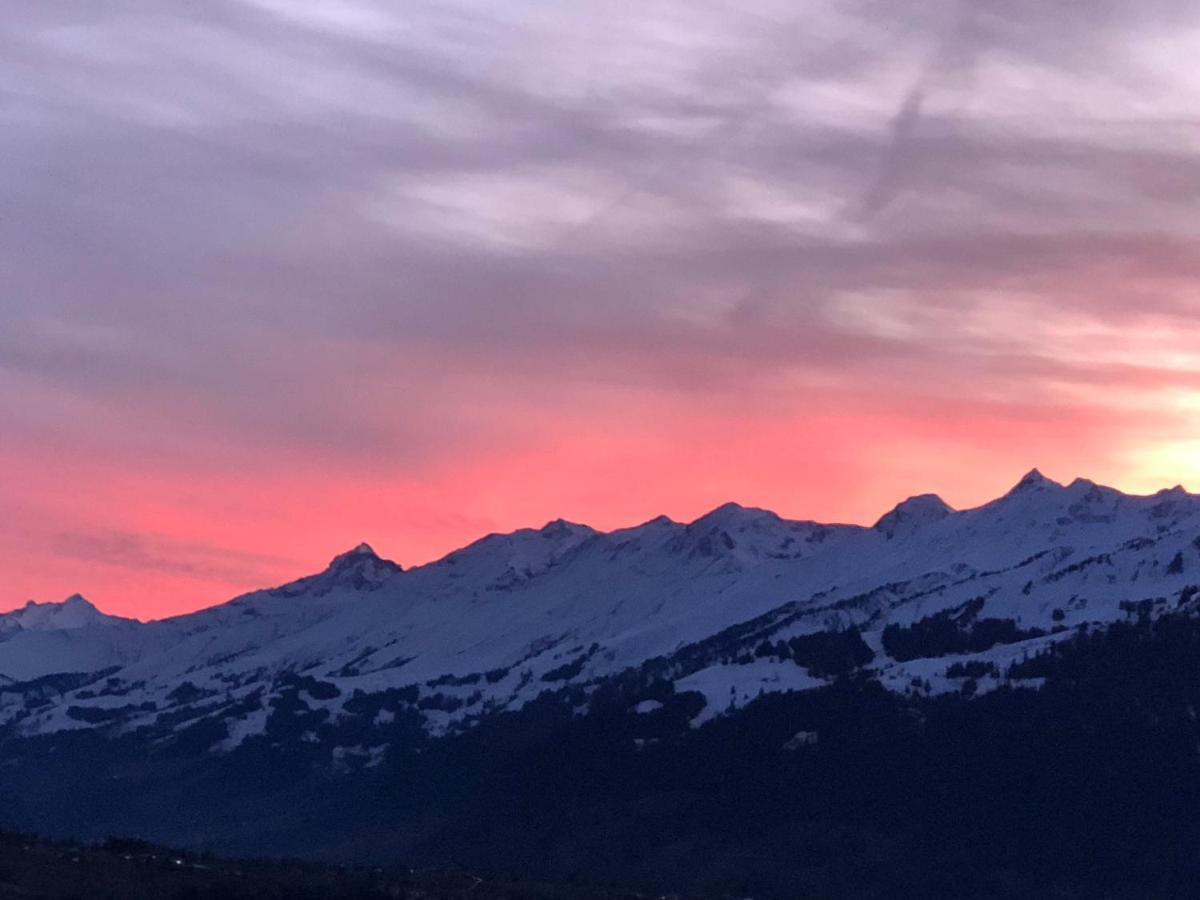 Wohnung Mit See Und Bergsicht Im Vier Sterne Hotel Beatenberg Eksteriør billede